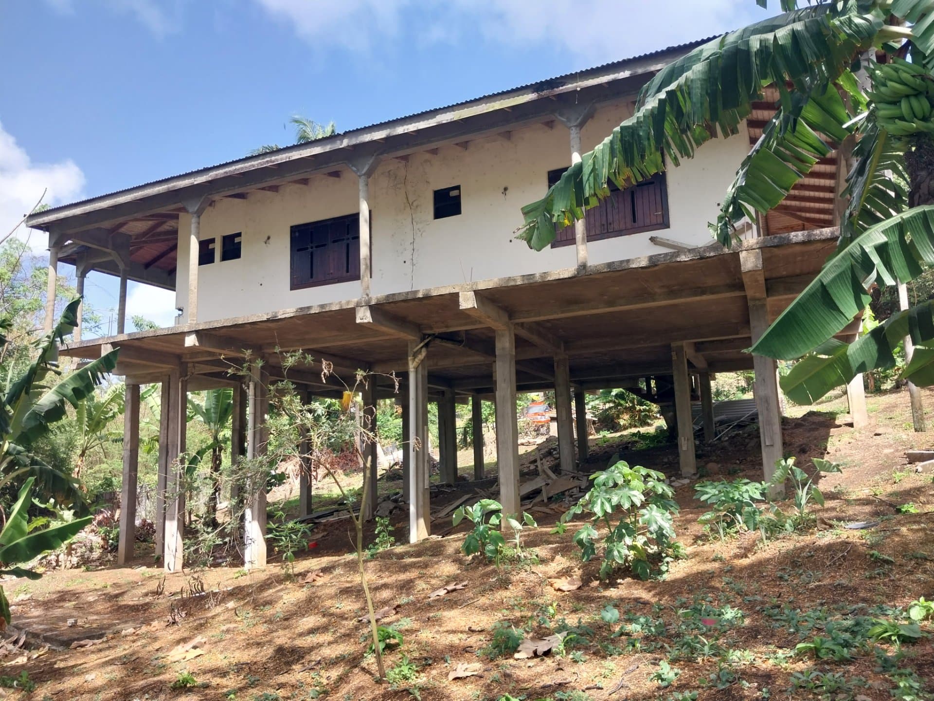 Property For Sale In La Borie, St.George (The Bocas) Asking Price: $424,000 EXD/$158,208.95US or best offer.
